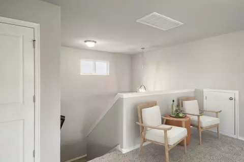 Entry Way - 2105 W Aurora St, Broken Arrow, OK 74014 photo 7 of 15