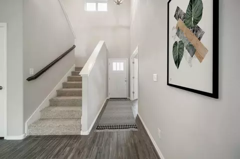Entry Way - 2105 W Aurora St, Broken Arrow, OK 74014 photo 1 of 15