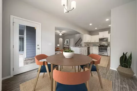 Dining - 2105 W Aurora St, Broken Arrow, OK 74014 photo 1 of 6