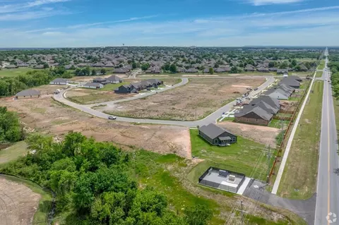 View/Area - 2105 W Aurora St, Broken Arrow, OK 74014 photo 8 of 8