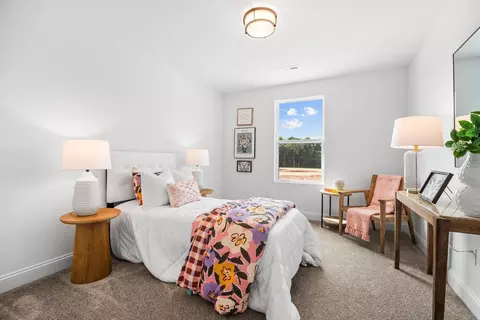 Bedroom - 489 Ginger Dr, Saint Charles, MO 63303 photo 7 of 8