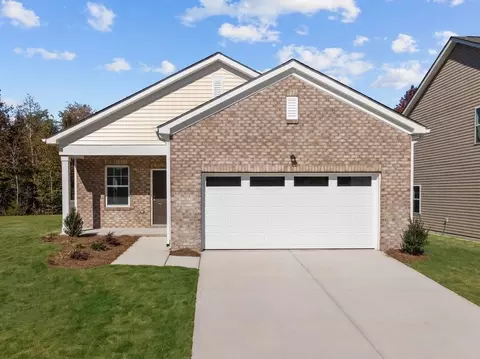 661 Essex Rd, Nashville, NC 27586