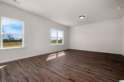 Living - 7350 Upland Loop, Leeds, AL 35094 photo 3 of 8