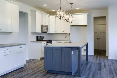 Kitchen - 800 Orchard Rd, Lititz, PA 17543 photo 40 of 75