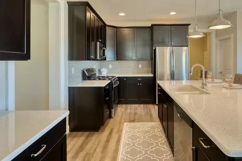 Kitchen - 800 Orchard Rd, Lititz, PA 17543 photo 69 of 75