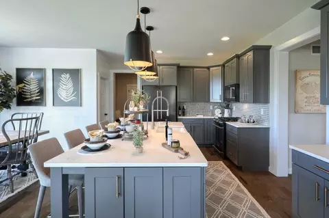Kitchen - 800 Orchard Rd, Lititz, PA 17543 photo 4 of 75