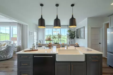 Kitchen - 800 Orchard Rd, Lititz, PA 17543 photo 3 of 75