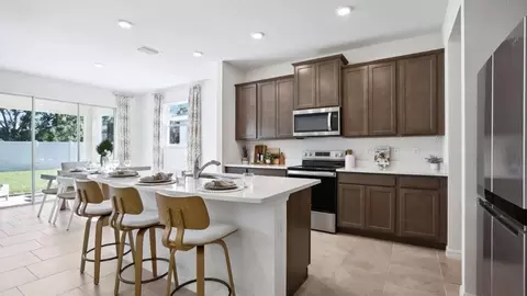 Kitchen - 35231 Flower Patch Dr, Richland, FL 33525 photo 2 of 10