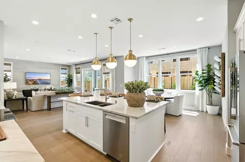 Kitchen - 1950 Mary Way, Dublin, CA 94568 photo 4 of 4