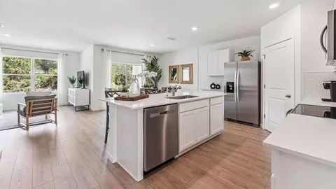 Kitchen - 3611 Malawi Trl, Saint Cloud, FL 34772 photo 4 of 5