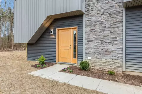 Exterior - 234 Hall Rd, Hampton, VA 23664 photo 3 of 12