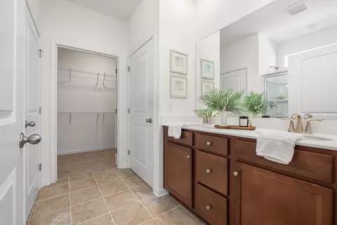 Entry Way - 3020 Emberly Dr, Roebuck, SC 29376 photo 3 of 4