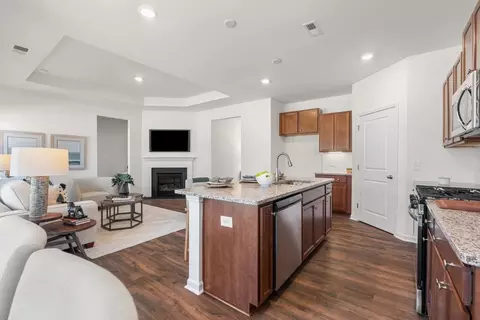 Kitchen - 3020 Emberly Dr, Roebuck, SC 29376 photo 2 of 9