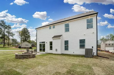 Exterior - Shiloh Drive, Windsor, VA 23487 photo 4 of 9