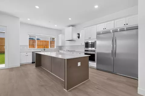 Kitchen - 8429 Bareback Ave, Shafter, CA 93263 photo 1 of 4