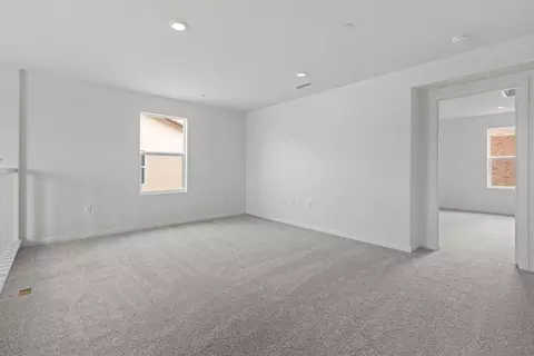 Living - 27365 Dunite Dr, Perris, CA 92571 photo 2 of 2