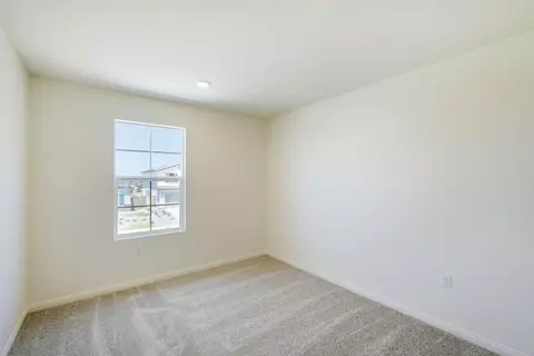Bedroom - 27365 Dunite Dr, Perris, CA 92571 photo 5 of 9