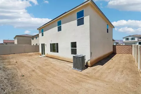 Exterior - 27365 Dunite Dr, Perris, CA 92571 photo 6 of 7