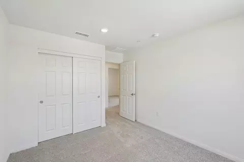 Bedroom - 27365 Dunite Dr, Perris, CA 92571 photo 6 of 9