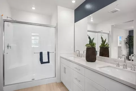 Bath - 723-745 E Route 66, Glendora, CA 91740 photo 6 of 10