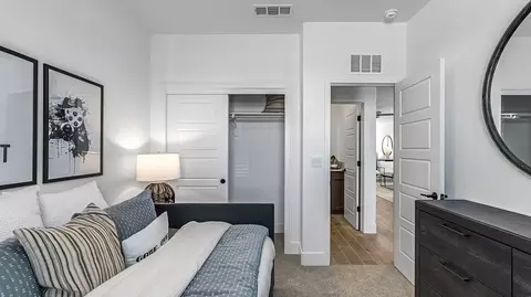 Bedroom - Hwy 41 & Ave. 12, Madera, CA 93636 photo 4 of 6