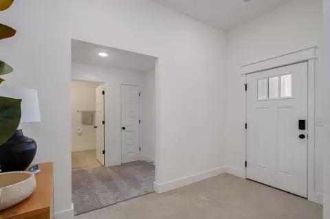 Entry Way - 13701 E 41st, Tulsa, OK 74134 photo 3 of 5