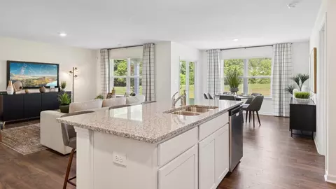 Kitchen - 7331 Babbling Brook Ln, Corryton, TN 37721 photo 2 of 6