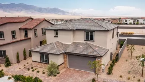9322 Hemisphere St, Las Vegas, NV 89143