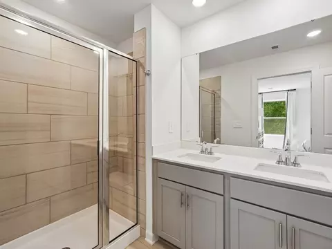 Bath - 1185 Rosetta Dr, Salisbury, NC 28144 photo 1 of 2