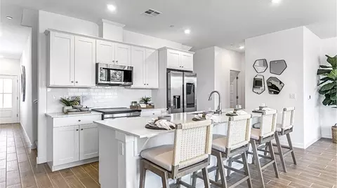 Kitchen - 1787 Mohave Rd S, Madera, CA 93636 photo 3 of 7
