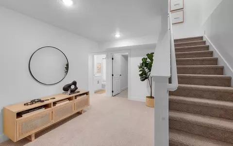 Entry Way - 4 S Starlight Ln, Mapleton, UT 84664 photo 5 of 11