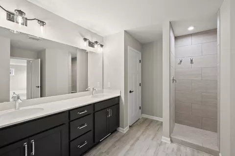Bath - 1281 Edge Way, Jordan, MN 55352 photo 1 of 1