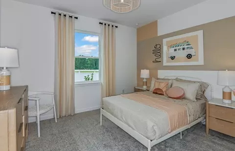 Bedroom - 13716 Sunlight Meadow Dr, Riverview, FL 33578 photo 3 of 4
