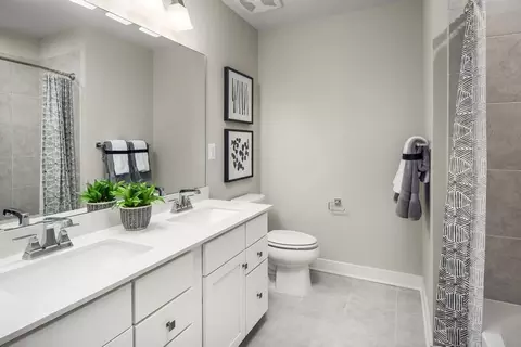 Bath - 7325 Dolomite Rd, Frederick, MD 21701 photo 1 of 2