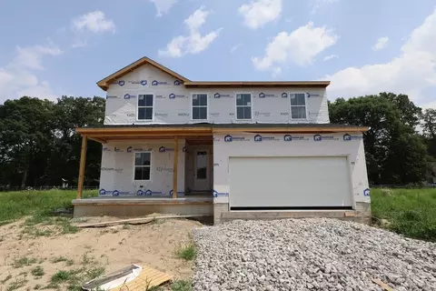 Exterior - 2141 Ellen Dr, Springfield, OH 43528 photo 1 of 6