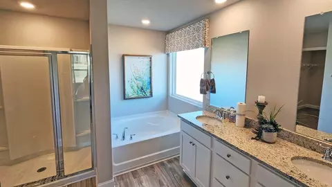 Bath - 101 Mulberry Dr, Lucedale, MS 39452 photo 2 of 3