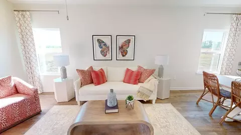 Living - 1236 Provision Blvd, Mobile, AL 36608 photo 3 of 5