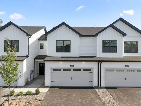 1043 130th Ct E, Rosemount, MN 55068