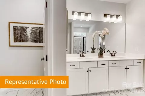 Bath - 627 Cooley Dr, Salisbury, NC 28147 photo 1 of 4