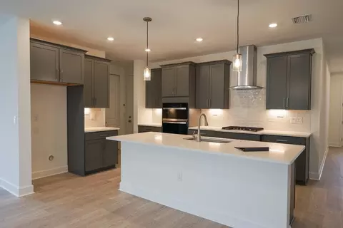Kitchen - 190 Amberwood Dr, Saint Augustine, FL 32092 photo 1 of 11