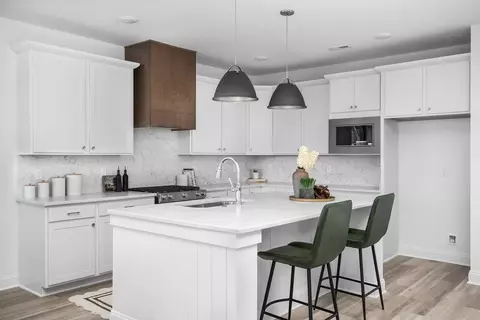 Kitchen - Fox Gap Ln, Hixson, TN 37343 photo 1 of 3