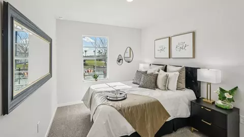 Bedroom - 17550 Wild Iris Ln, Punta Gorda, FL 33982 photo 1 of 7