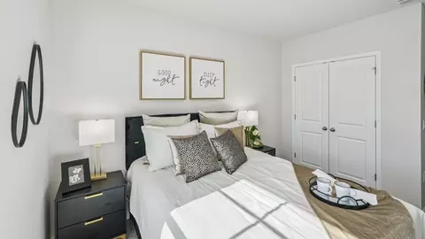 Bedroom - 17550 Wild Iris Ln, Punta Gorda, FL 33982 photo 2 of 7