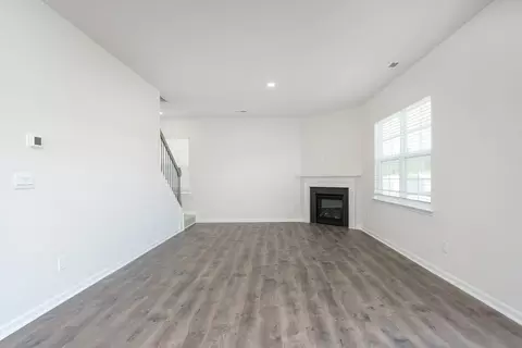 Living - 560 Bryson Blvd, Lexington, NC 27295 photo 1 of 7