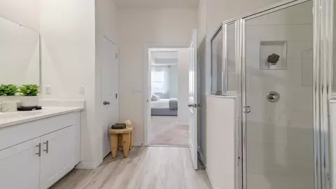 Entry Way - 2180 Greenwood Oak Dr, Ocoee, FL 34761 photo 2 of 2