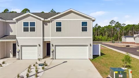 414 Chateau Ln, Port Saint Joe, FL 32456