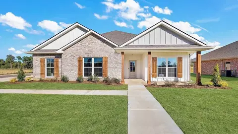 Exterior - 118 Woodgate Blvd, Canton, MS 39046 photo 4 of 9