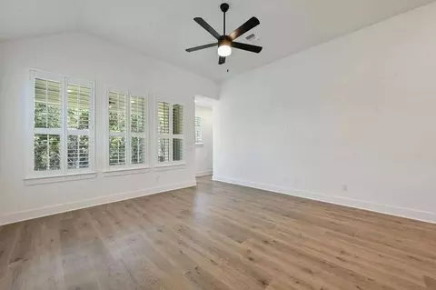 Living - 12990 Soaring Forest Dr, Conroe, TX 77302 photo 1 of 3