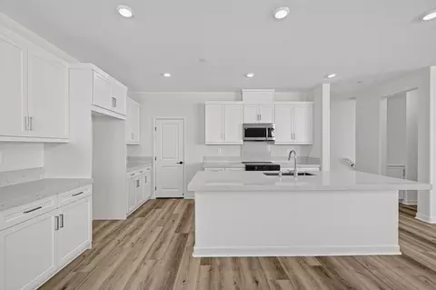 Kitchen - 1404 Mosaic Ave, El Cajon, CA 92021 photo 1 of 3