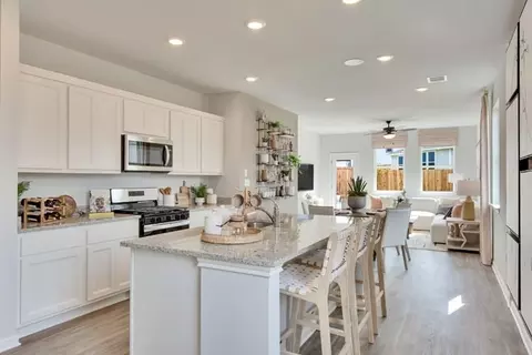 Kitchen - 13410 Final Turn Dr, Buda, TX 78610 photo 2 of 3